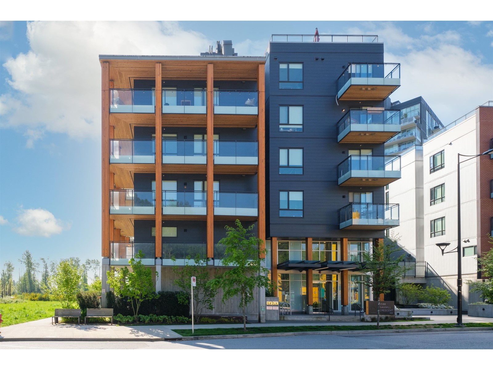103-3588 Sawmill Crescent, Vancouver, BC, V5S 0H5