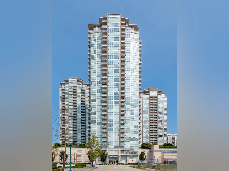 606 - 2975 Atlantic Avenue, Coquitlam BC V3B 0C5