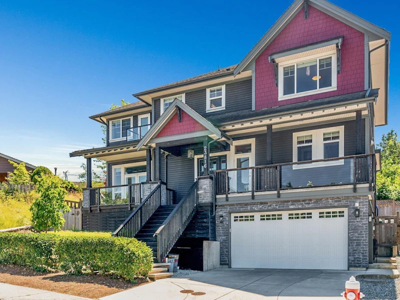 23816 110th Avenue, Maple Ridge BC V2W 1Z8