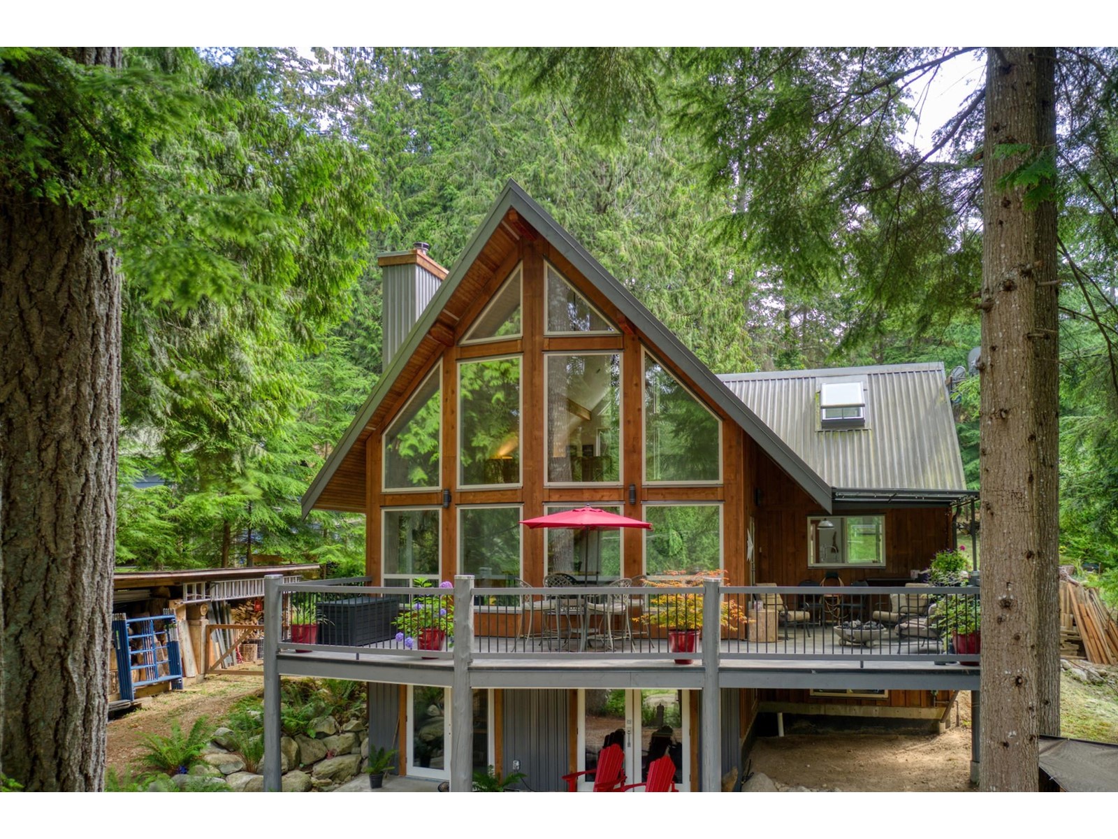 492 Shawanabe Road, Gambier Island, BC, V0N 1V0