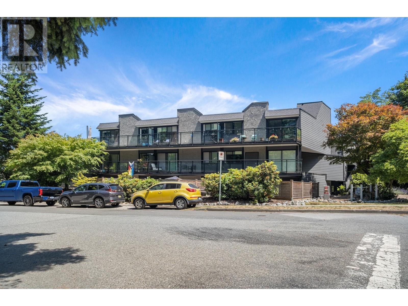 306-4625 Grange Street, Burnaby, BC, V5H 1R1