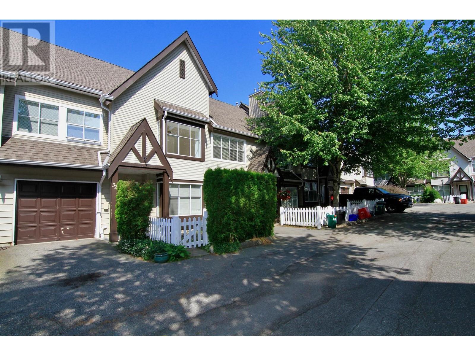 32-12099 237 Street, Maple Ridge, BC, V4R 2C3