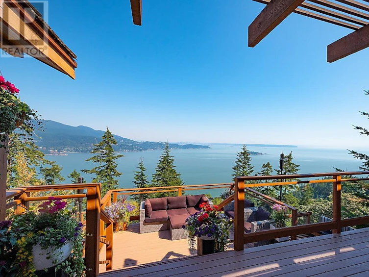 941 Valhalla Place, Bowen Island, BC, V0N 1G1