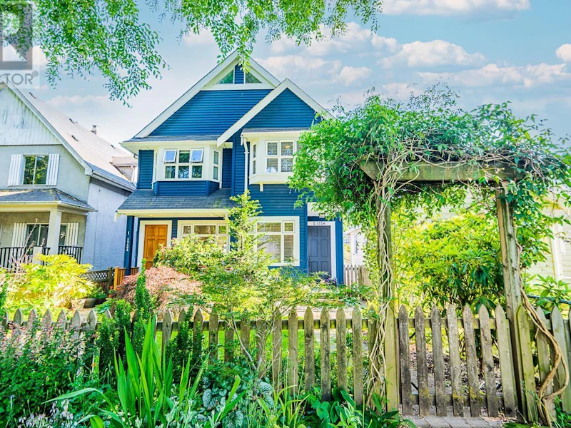 2 - 1724 E 6th Avenue, Vancouver BC V5N 1P5
