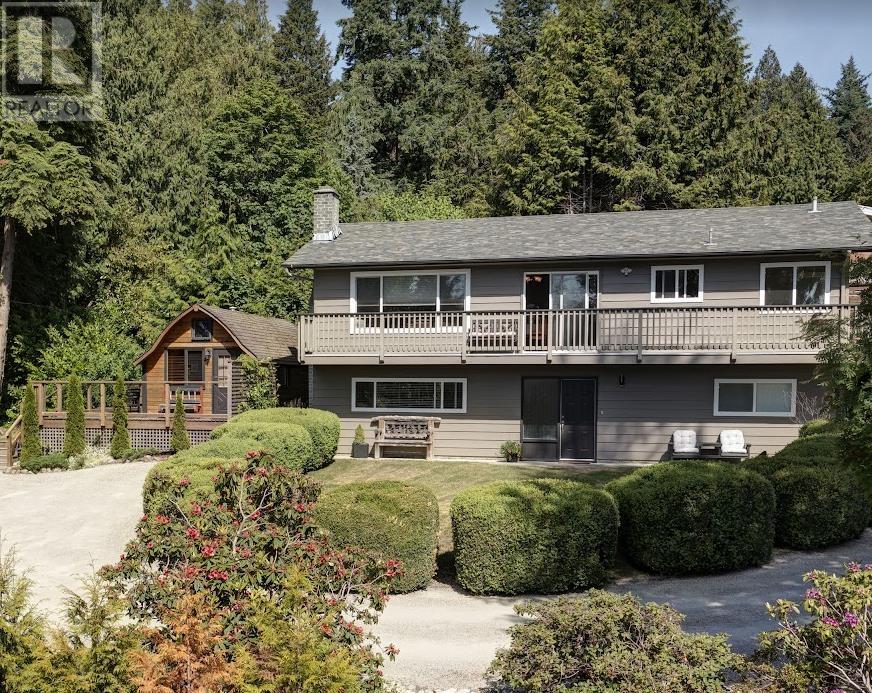 5513 Wakefield Road, Sechelt, BC, V7Z 0N3