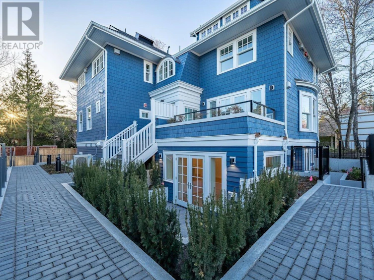 7303 Hudson Street, Vancouver, BC, V6P 1S8