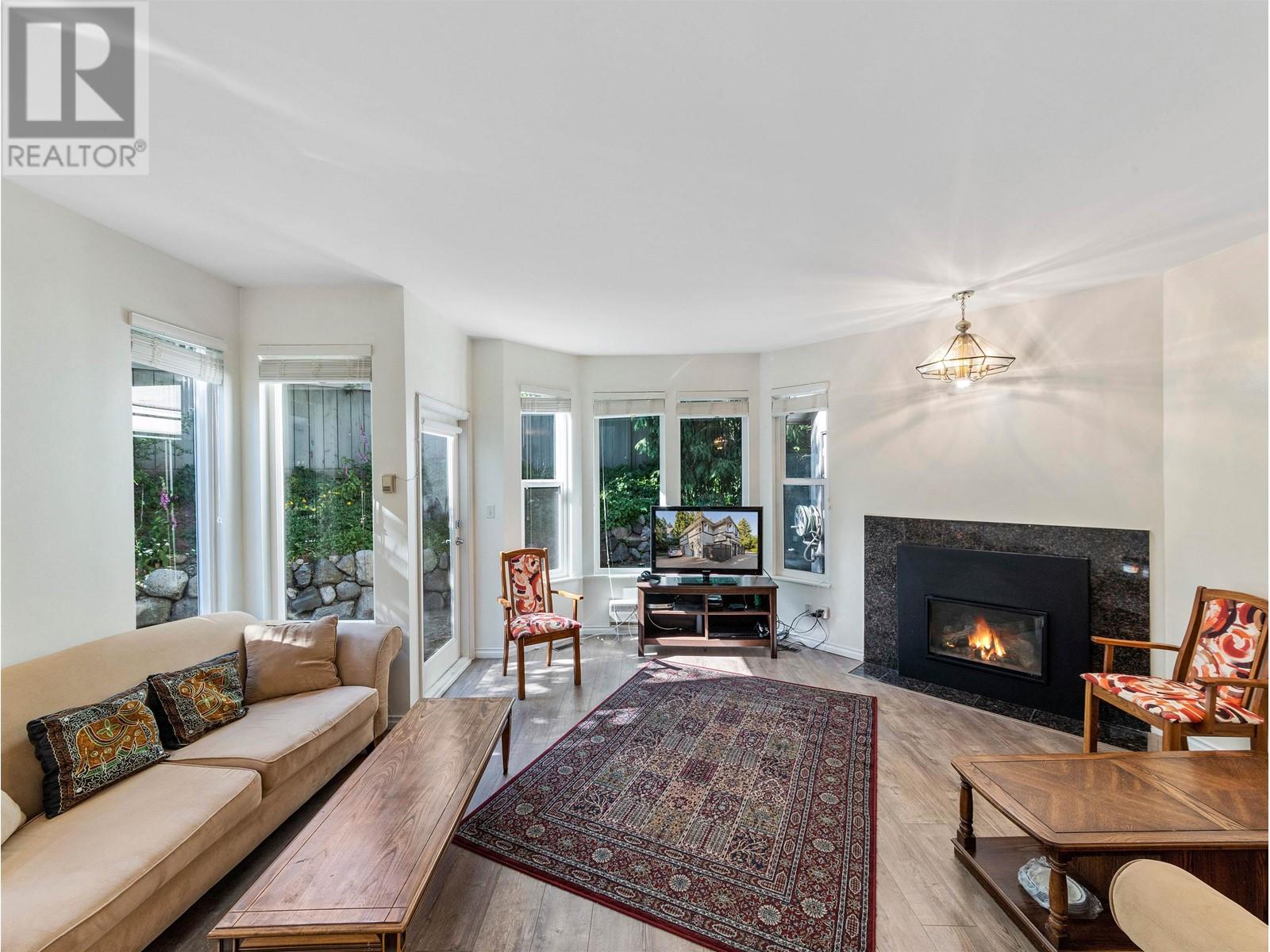 2661 Fromme Road, North Vancouver, BC, V7J 2R4