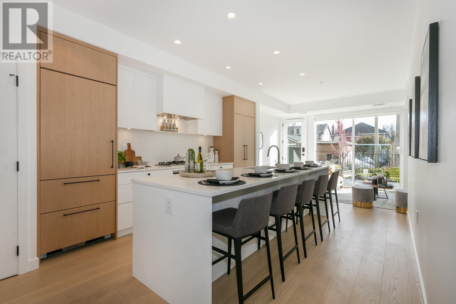 104-90 West King Edward Avenue, Vancouver, BC, V5Y 0N6
