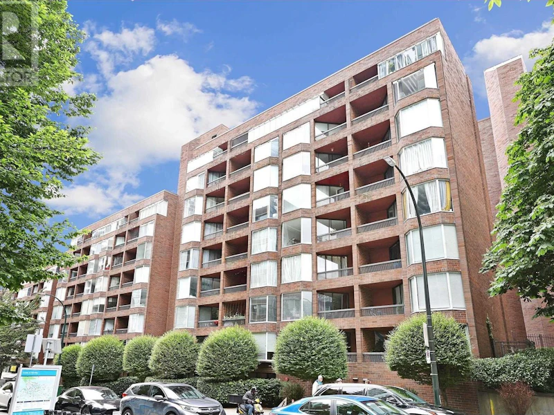 717 - 1333 Hornby Street, Vancouver BC V6Z 2C1