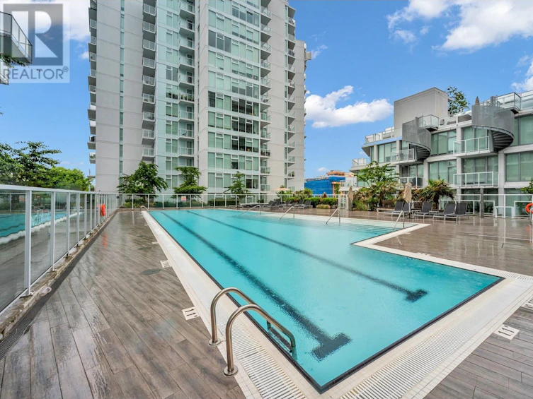 809-2220 Kingsway, Vancouver, BC, V5N 2T7