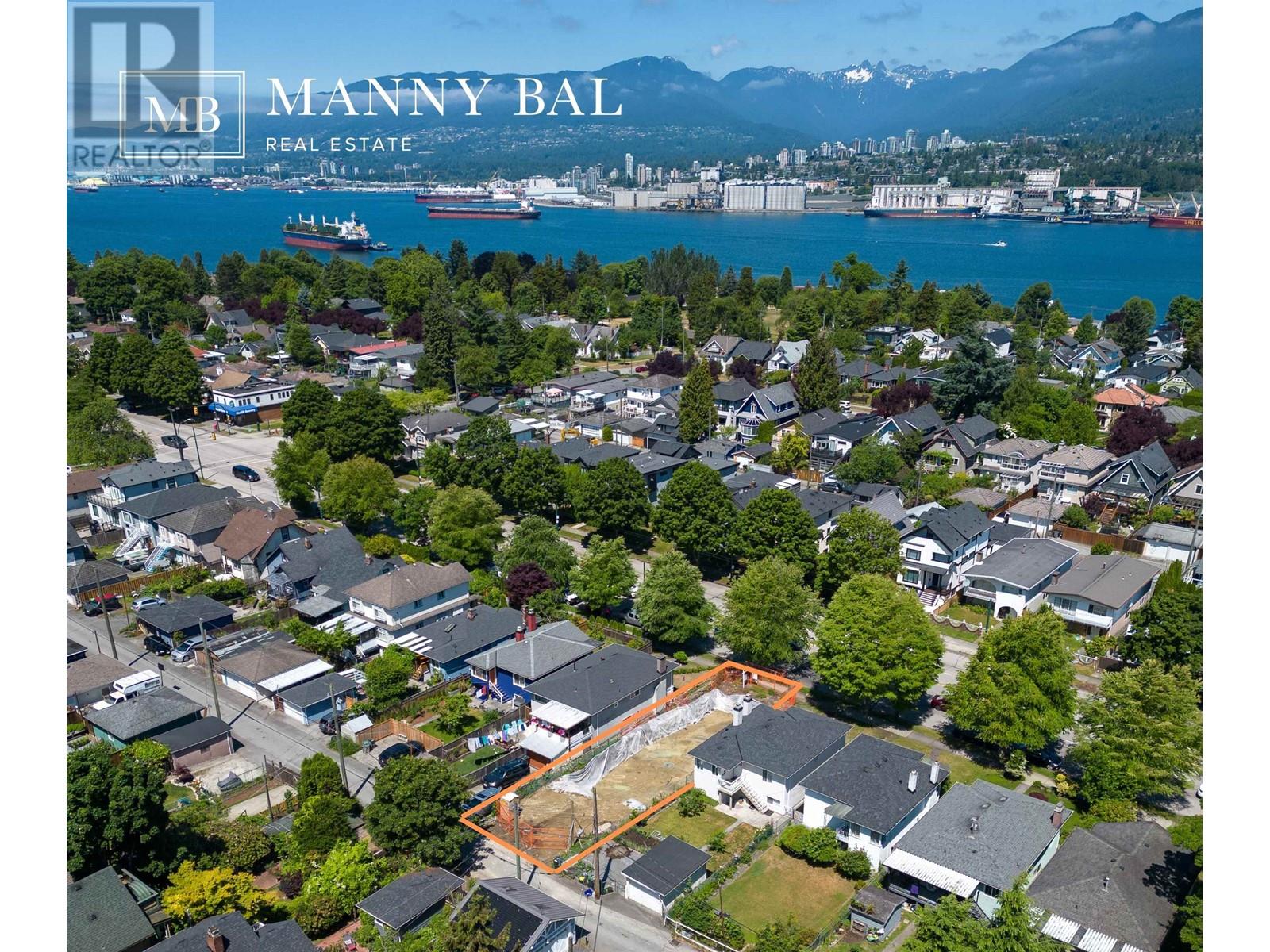 2776 Mcgill Street, Vancouver, BC, V5K 1H5