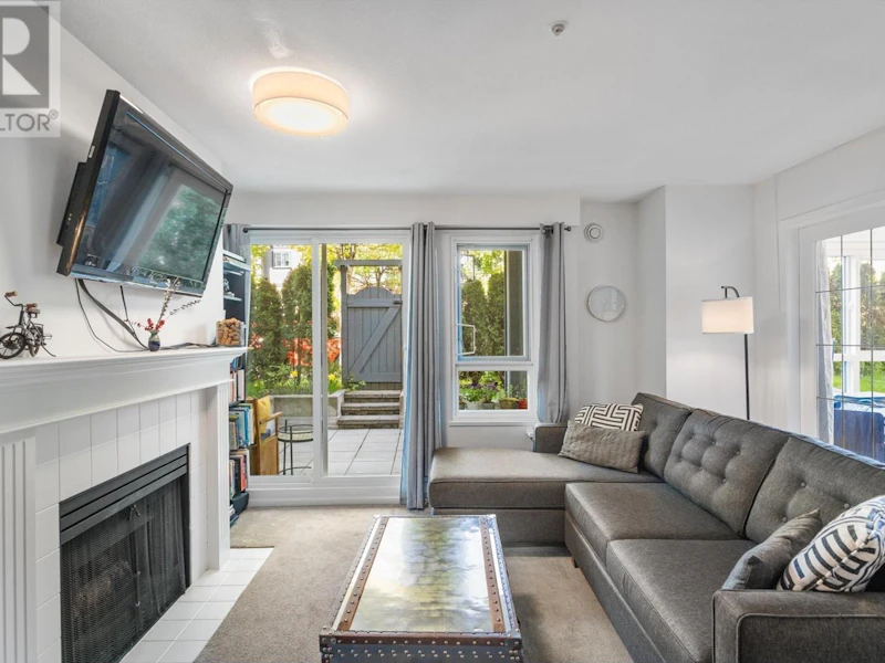 105 - 2736 Victoria Drive, Vancouver BC V5N 4L4