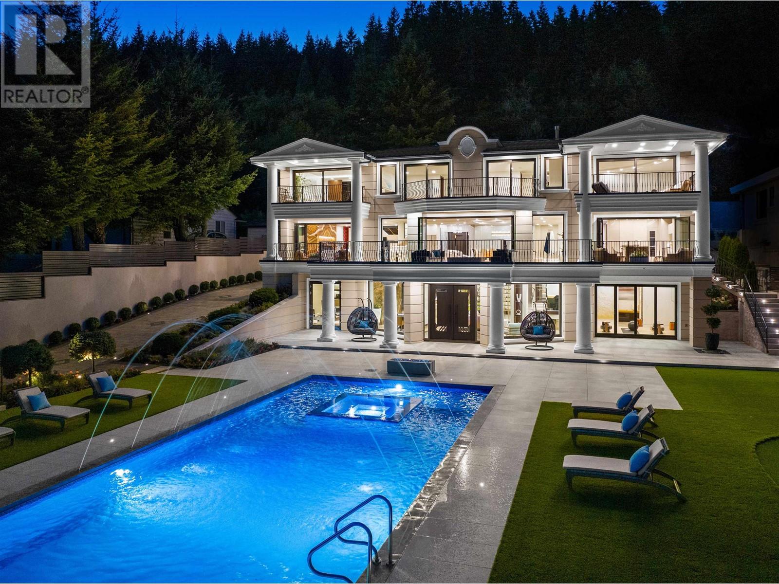1123 Crestline Road, West Vancouver, BC, V7S 2E3