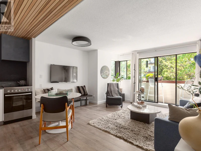 205 - 2159 Wall Street, Vancouver BC V5L 1B3