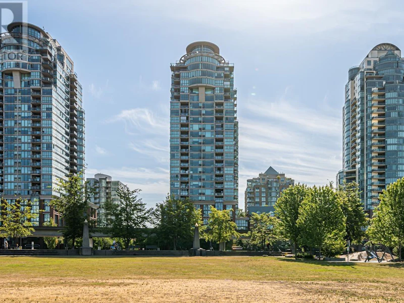 703 - 1159 Main Street, Vancouver BC V6A 4B6