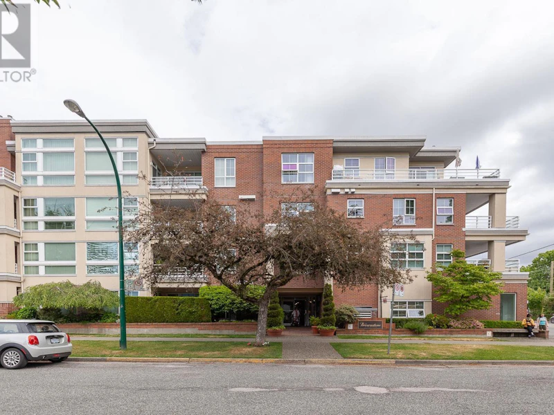 205 - 2105 W 42nd Avenue, Vancouver BC V6M 2B7