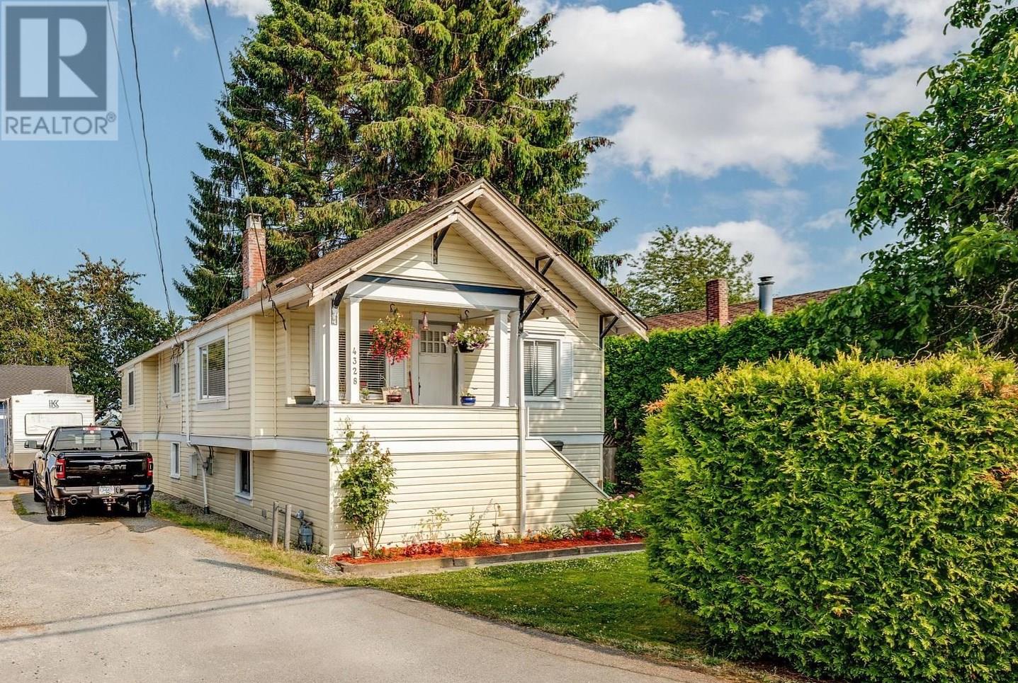4328 Arthur Drive, Delta, BC, V4K 2W8