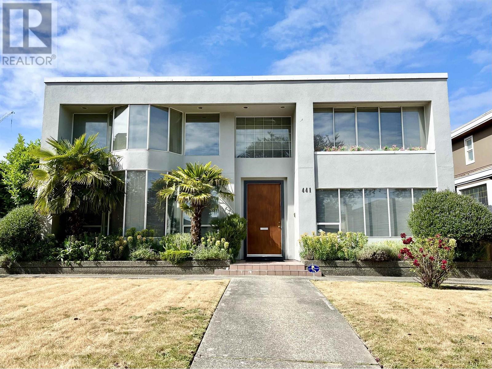 441 West 44th Avenue, Vancouver, BC, V5Y 2V7