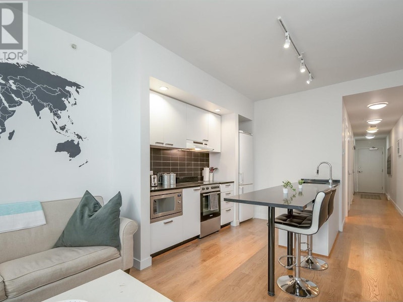 203 - 557 E Cordova Street, Vancouver BC V6A 1L8
