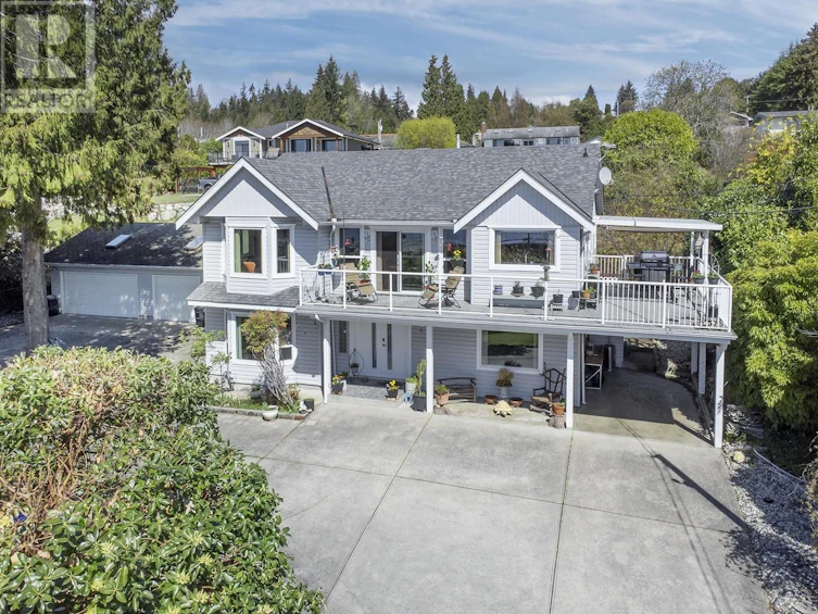 6502 Sunshine Coast Highway, Sechelt, BC, V7Z 0M9