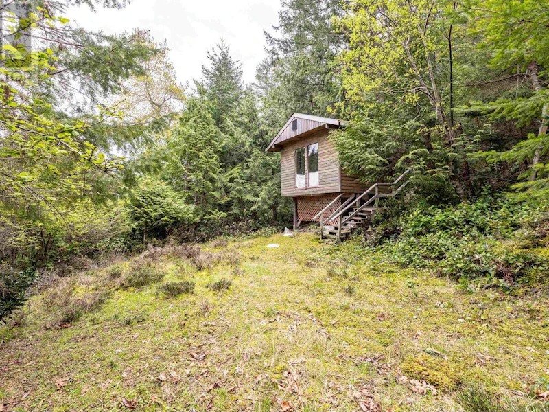 577 Arbutus Drive, Mayne Island BC V9L 5X6