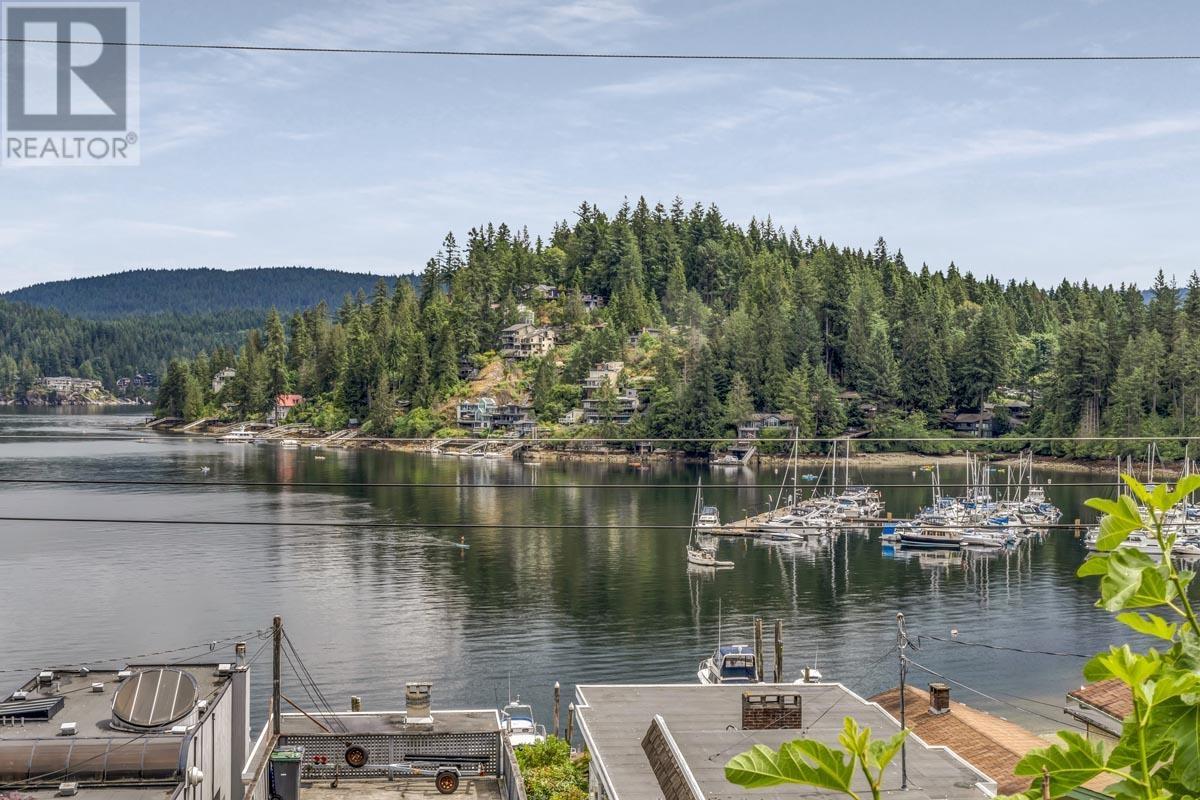 2541 Panorama Drive, North Vancouver, BC, V7G 1V4