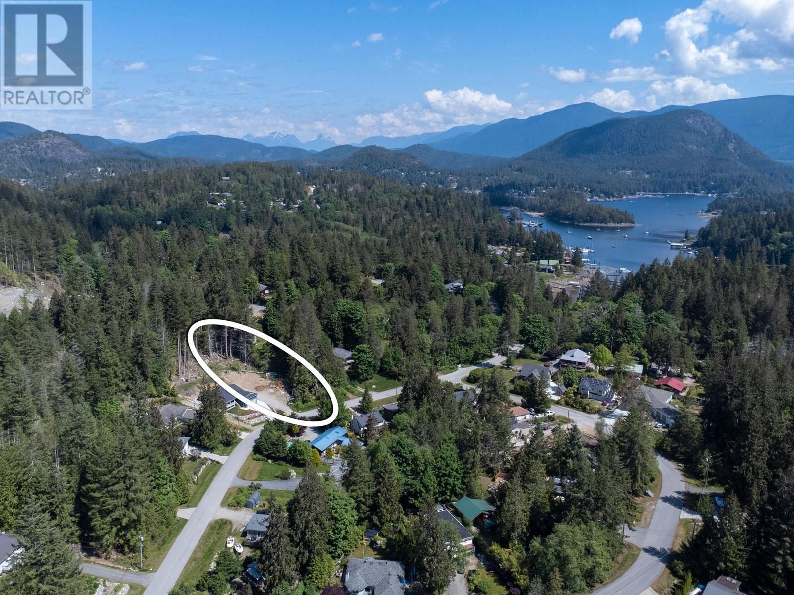 4549 Merrill Road, Pender Harbour Egmont, BC, V0N 2H0