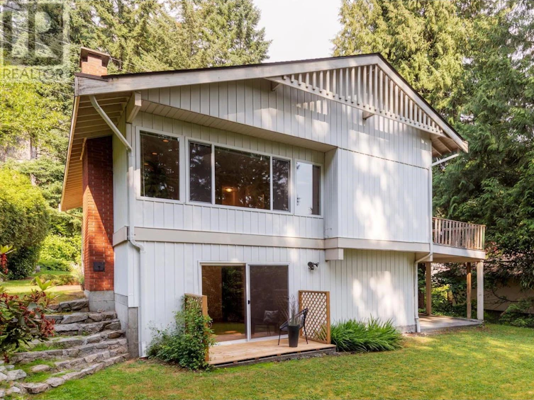 5650 Westport Road, West Vancouver, BC, V7W 1V1