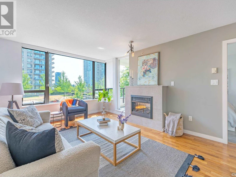 501 - 4182 Dawson Street, Burnaby BC V5C 0A2