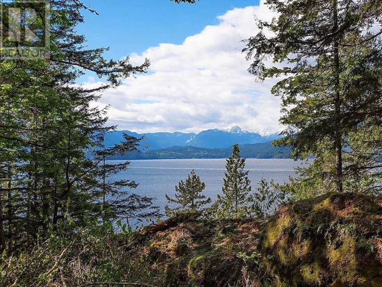 1750 Billington Road, Bowen Island, BC, V0N 1G2