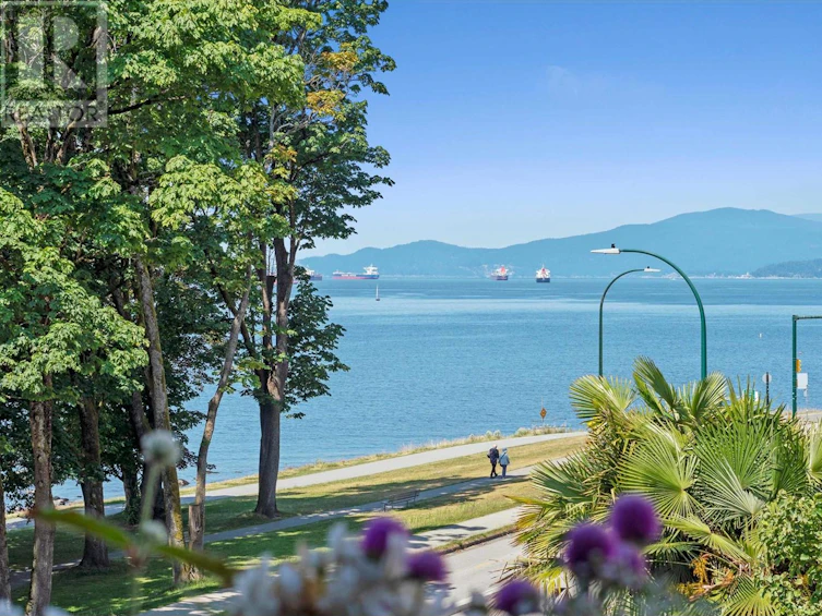 30-1386 Nicola Street, Vancouver, BC, V6G 2G2