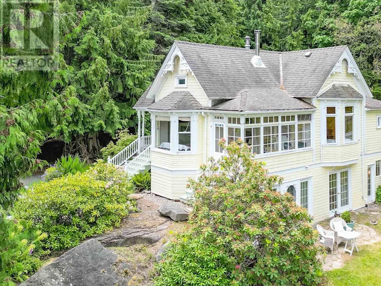 601 Bell Bay Road, Mayne Island, BC, V0N 2J1