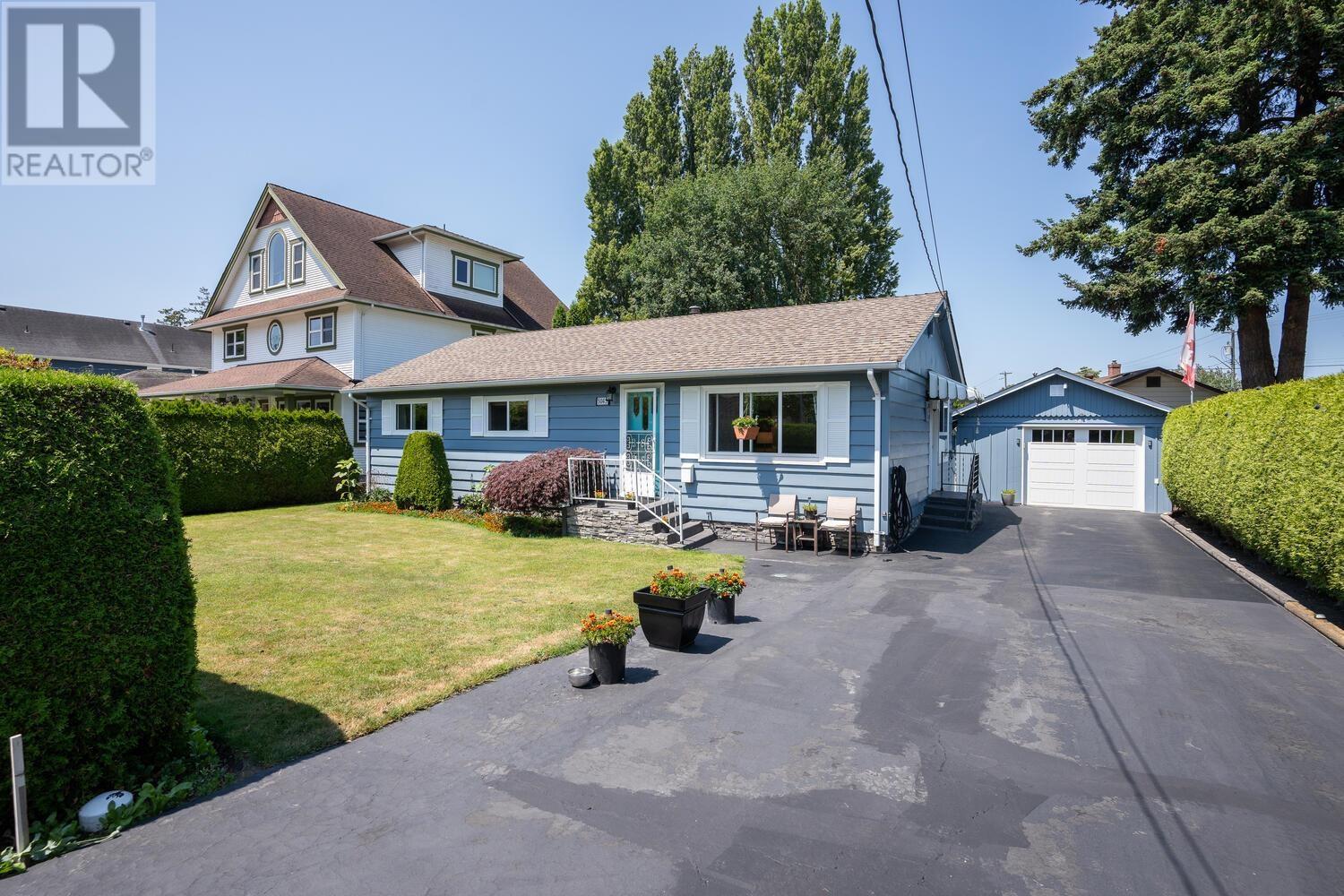 5045 Central Avenue, Delta, BC, V4K 2G5