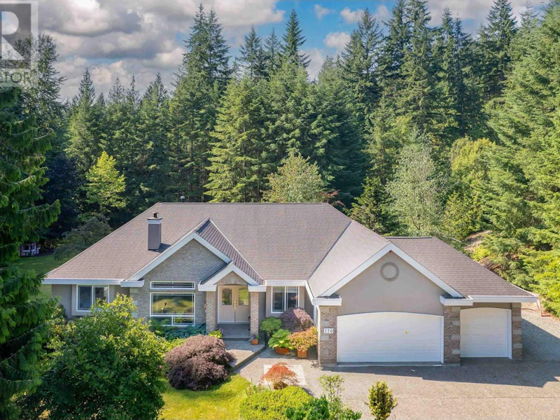 170 Strong Road, Port Moody BC V3H 5E9