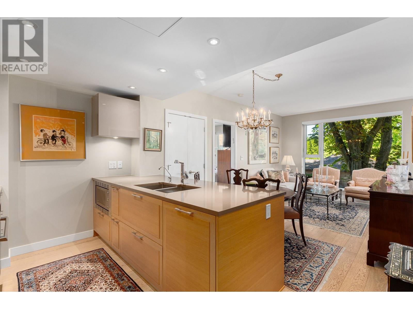 203-1515 Atlas Lane, Vancouver, BC, V6P 0C9