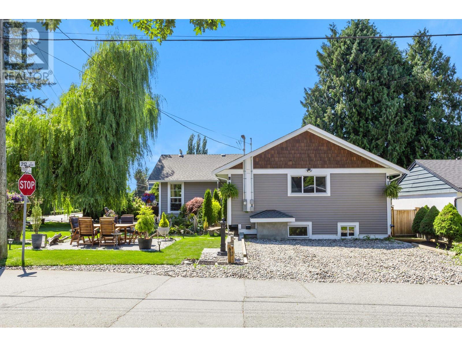 21199 River Road, Maple Ridge, BC, V2X 2A5