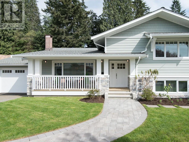 3545 Wellington Crescent, North Vancouver, BC, V7R 3B3