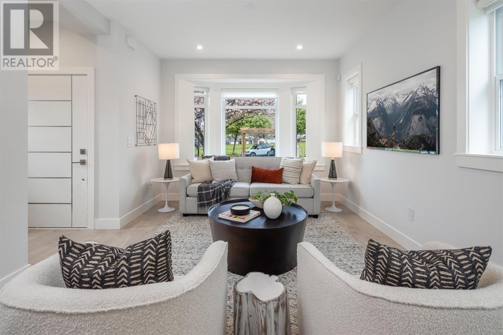 2314 Brock Street, Vancouver, BC, V5N 2Z7