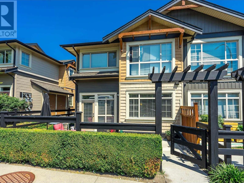 92 - 11305 240th Street, Maple Ridge BC V2W 1A3