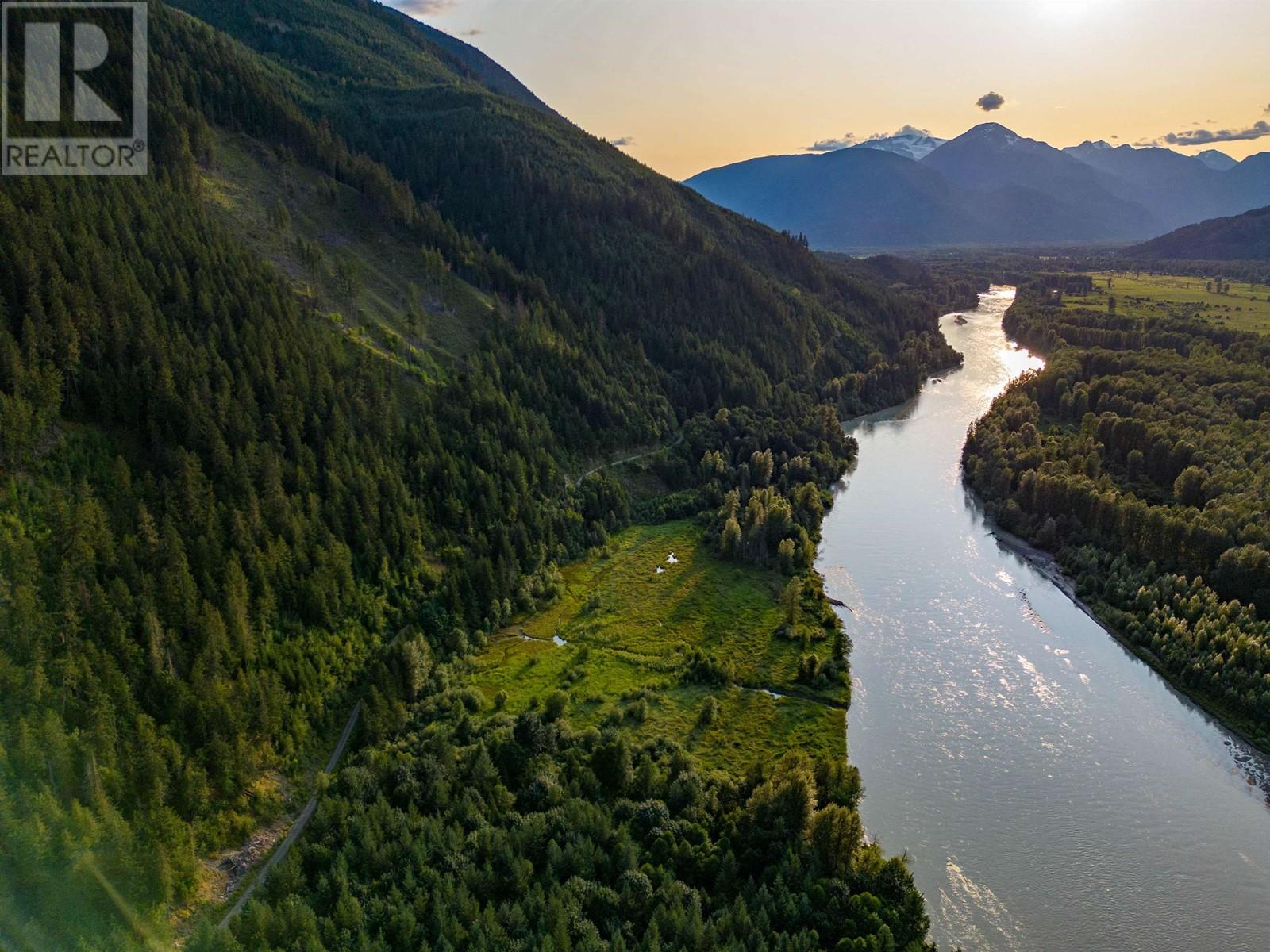 DL5148 Pemberton Waterfront, Pemberton, BC, V0N 2L0 - 8