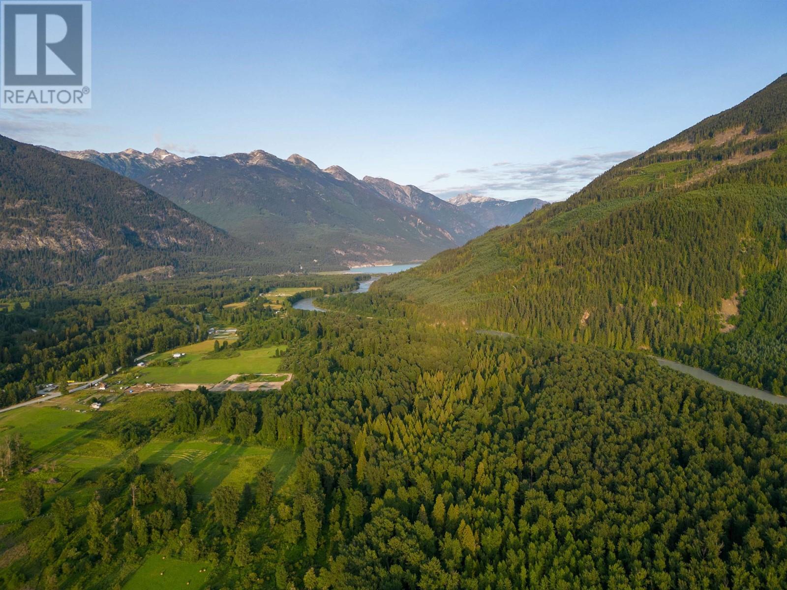 DL5148 Pemberton Waterfront, Pemberton, BC, V0N 2L0 - 17