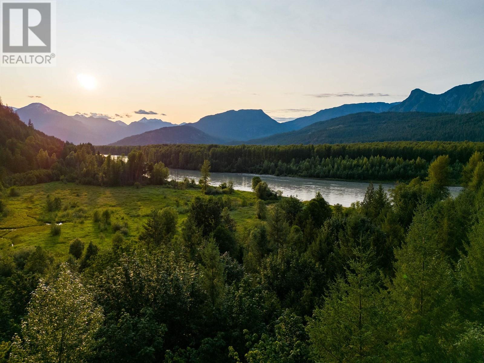 DL5148 Pemberton Waterfront, Pemberton, BC, V0N 2L0 - 22