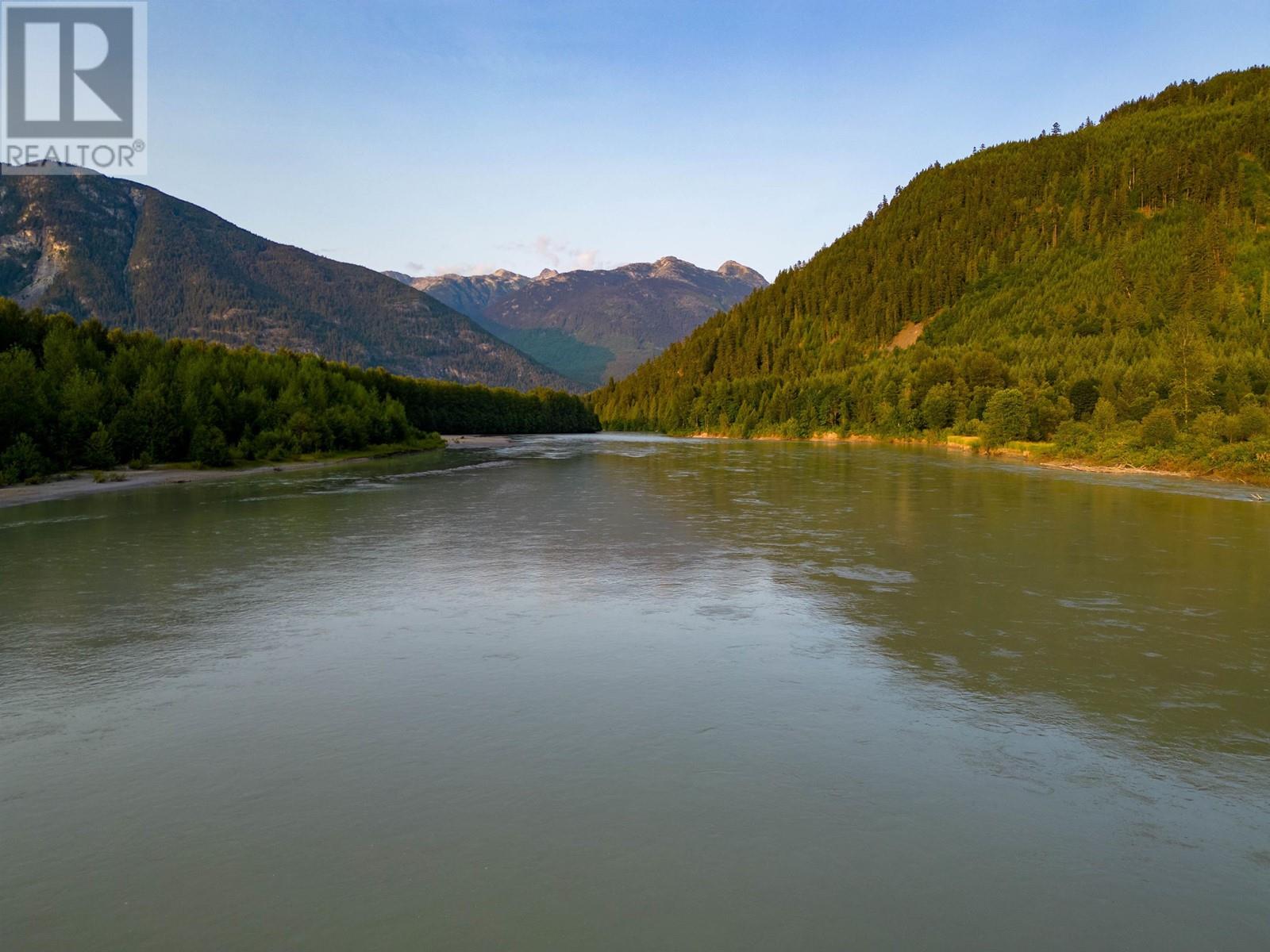 DL5148 Pemberton Waterfront, Pemberton, BC, V0N 2L0 - 23