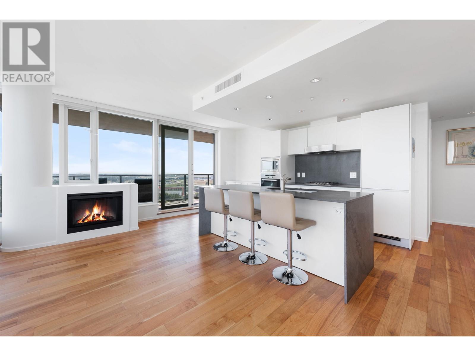 1808-8555 Granville Street, Vancouver, BC, V6P 0C3