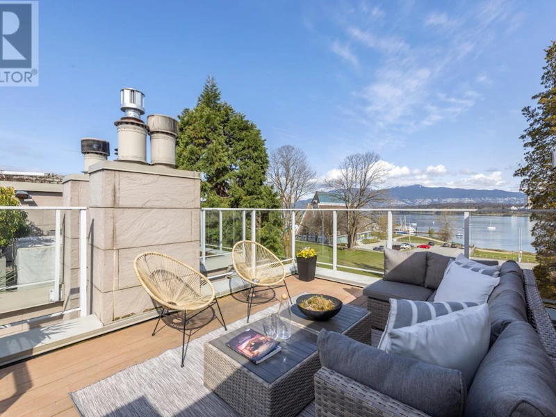 1820 Ogden Avenue, Vancouver BC V6J 1A1