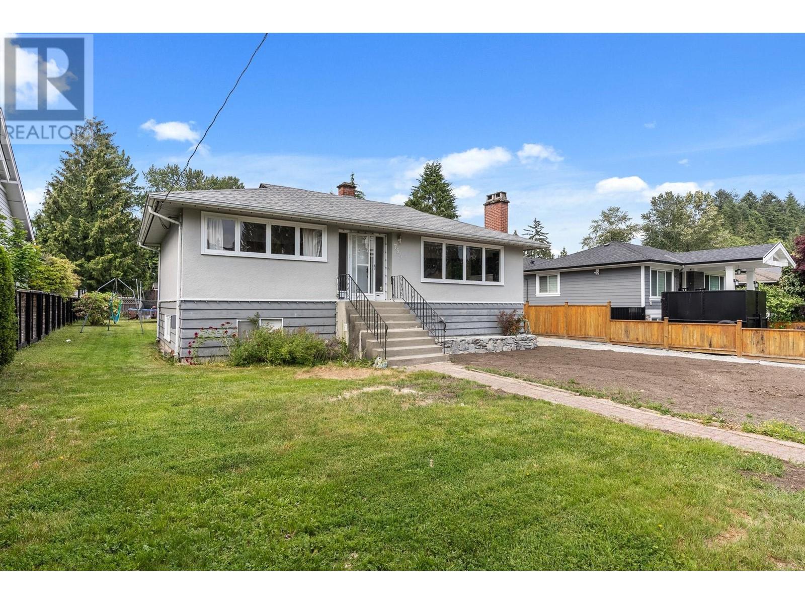 754 East 17th Street, North Vancouver, BC, V7L 2W8