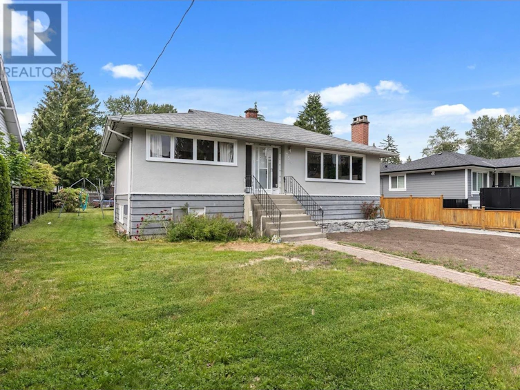 754 East 17th Street, North Vancouver, BC, V7L 2W8