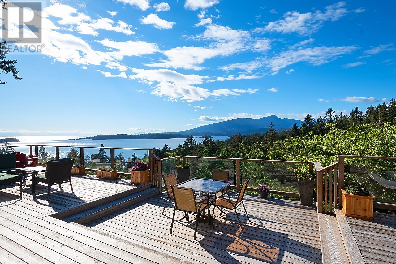 1624 Whitesails Drive, Bowen Island, BC, V0N 1G2