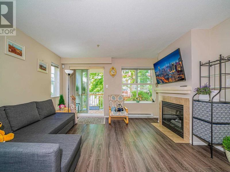 22 - 123 Seventh Street, New Westminster BC V3M 6Y2
