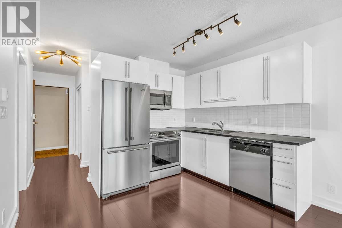 1003-550 Taylor Street, Vancouver, BC, V6B 1R1